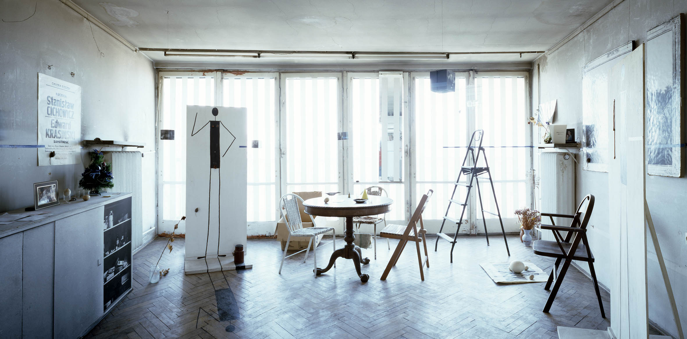 Photo by Aneta Grzeszykowska & Jan Smaga courtesy Foksal Gallery Foundation  (Edward Krasiński 2)