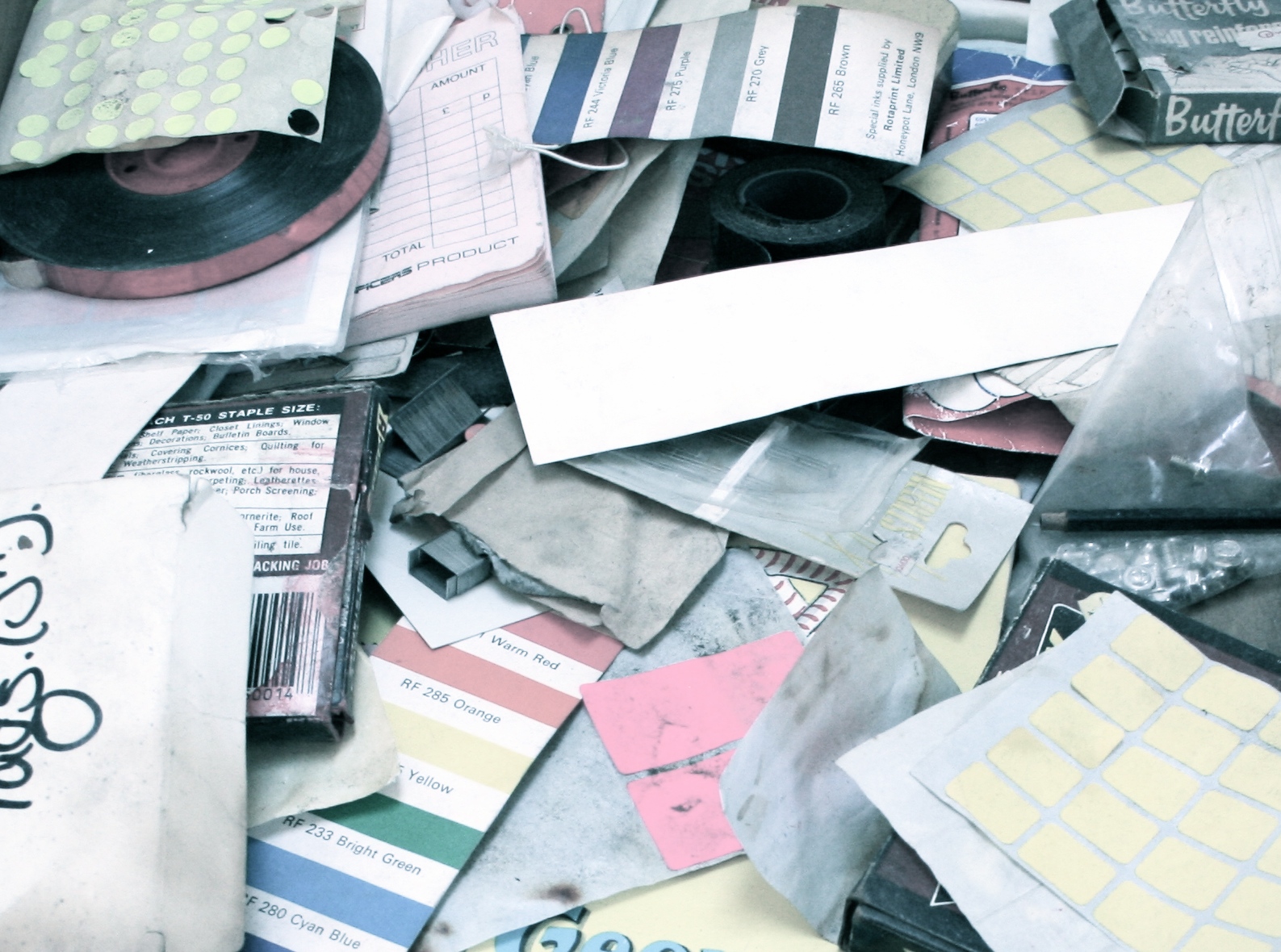 DR SINCLAIR'S DRAWER 	